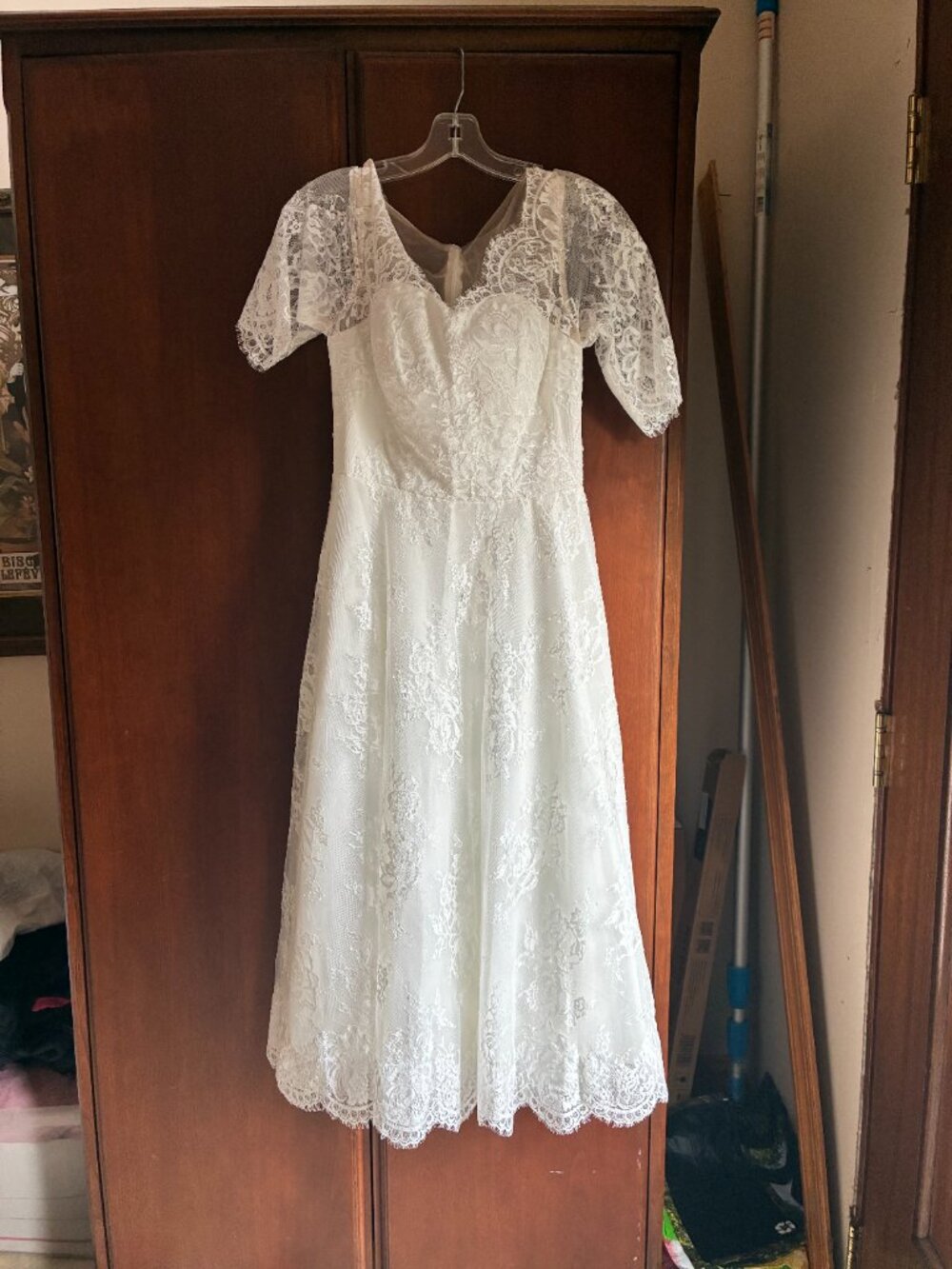 Elegant White Wedding Dress Size 8